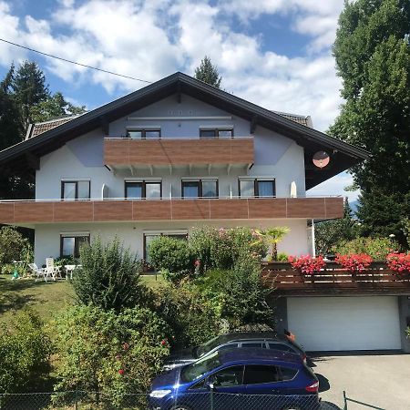 Gaestehaus Uggowitzer Дроболах ам Фаакерзее Екстериор снимка